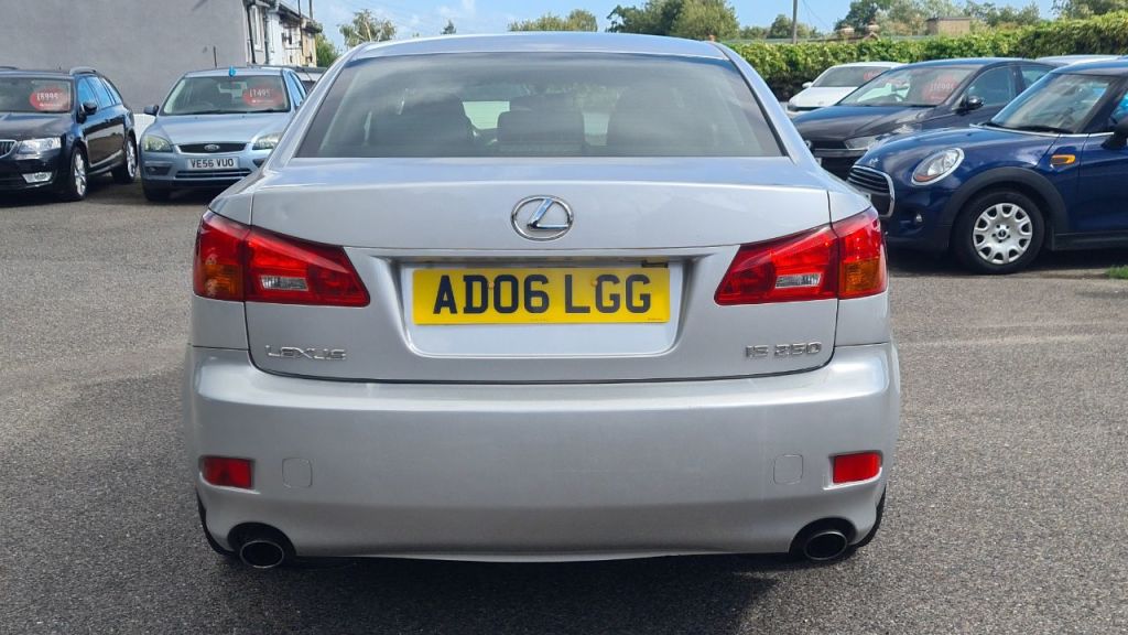 Used Lexus IS 2006 for sale - 76016846: Photo 8