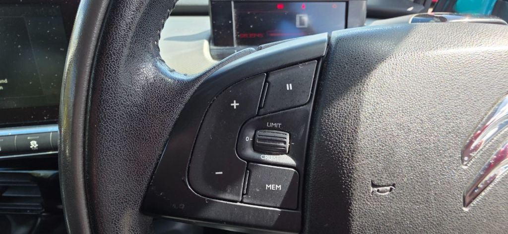 Used Citroen C4 Cactus 2015 for sale - 78134045: Photo 15