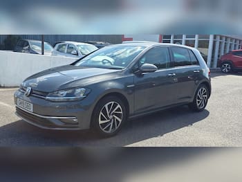 Used Volkswagen Golf 2019 for sale - 79618059: Photo