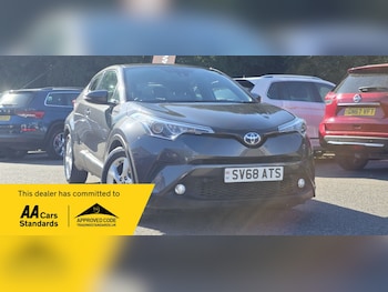 Used Toyota C-HR 2019 for sale - 79369821: Photo