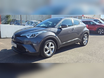 Used Toyota C-HR 2019 for sale - 79369821: Photo