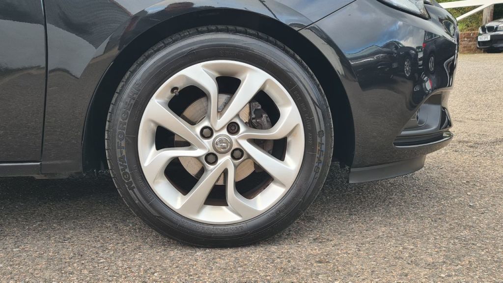 Used Vauxhall Corsa 2015 for sale - 76299174: Photo 4