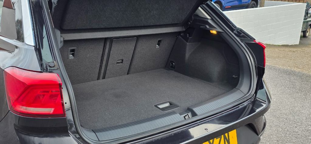 Used Volkswagen T-Roc 2019 for sale - 77301566: Photo 16