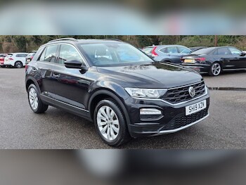 Used Volkswagen T-Roc 2019 for sale - 77301566: Photo