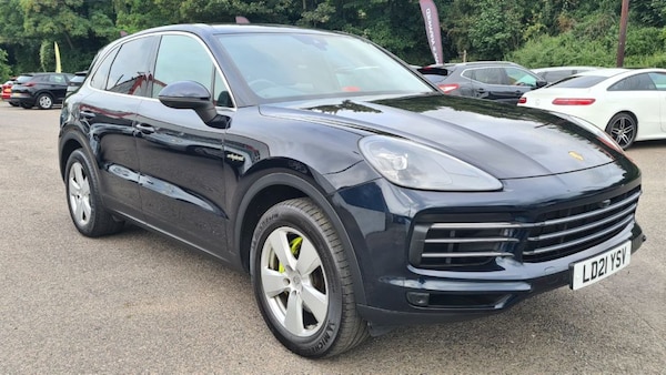 Used Porsche Cayenne 2021 for sale - 74779678: Photo 3
