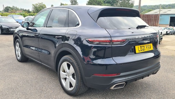 Used Porsche Cayenne 2021 for sale - 74779678: Photo 4