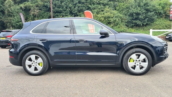 Used Porsche Cayenne 2021 for sale - 74779678: Photo 6