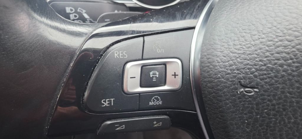 Used Volkswagen Passat 2015 for sale - 77477109: Photo 17