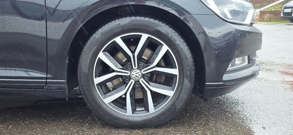 Used Volkswagen Passat 2015 for sale - 77477109: Photo 6