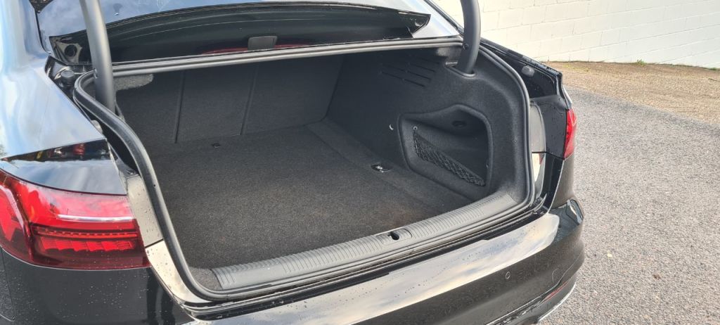 Used Audi A4 2021 for sale - 76819838: Photo 12