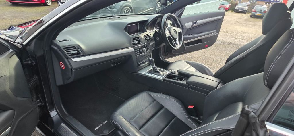 Used Mercedes-Benz E Class 2012 for sale - 77211648: Photo 16