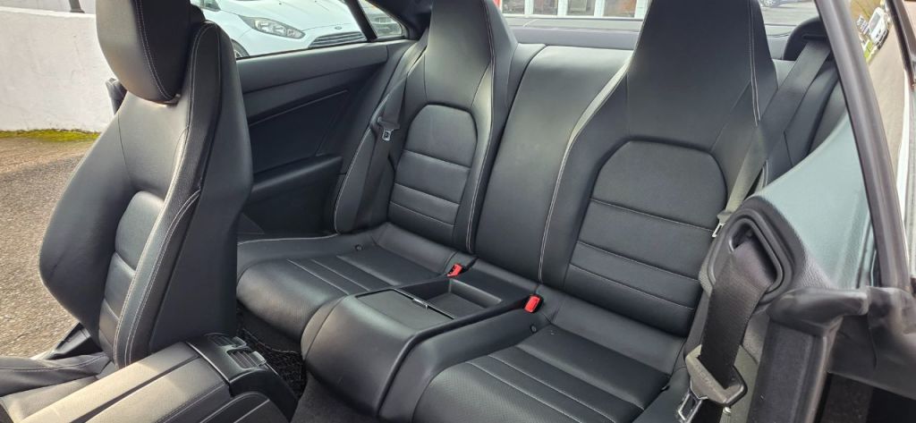 Used Mercedes-Benz E Class 2012 for sale - 77211648: Photo 17