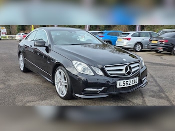 Used Mercedes-Benz E Class 2012 for sale - 77211648: Photo