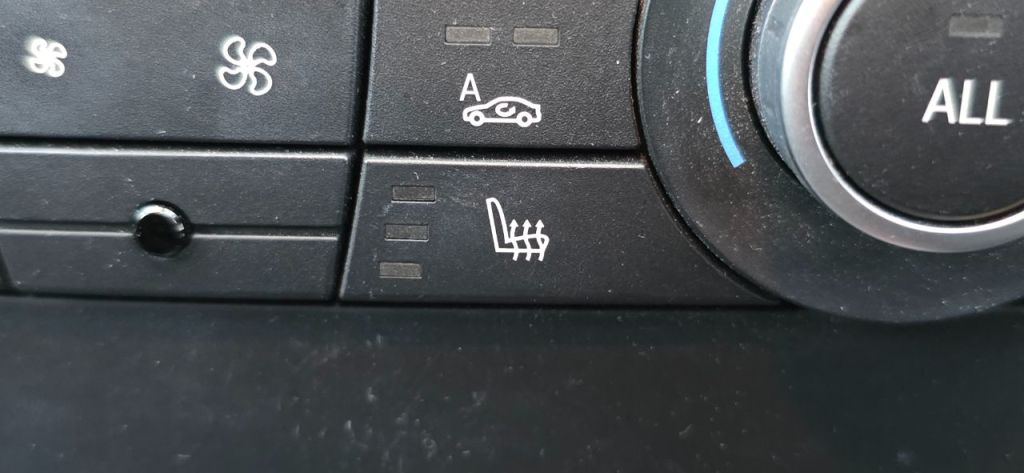 Used BMW X1 2012 for sale - 77871812: Photo 21