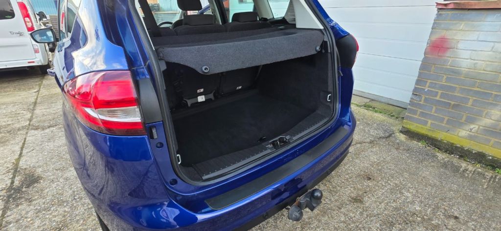 Used Ford C-Max 2016 for sale - 77161315: Photo 12