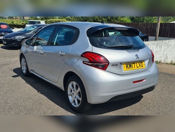 Used Peugeot 208 2017 for sale - 75074626: Photo