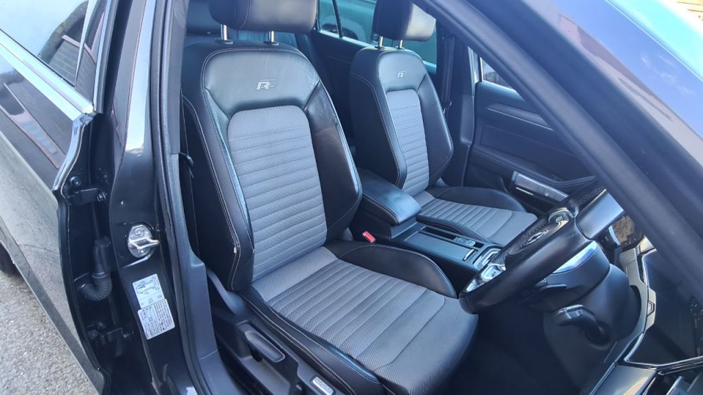 Used Volkswagen Passat 2017 for sale - 76367125: Photo 14