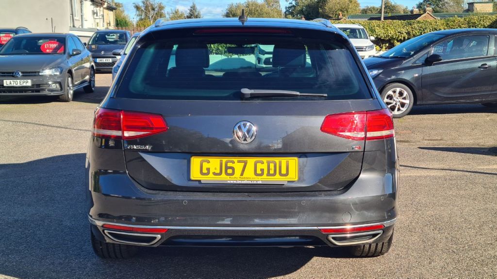 Used Volkswagen Passat 2017 for sale - 76367125: Photo 9