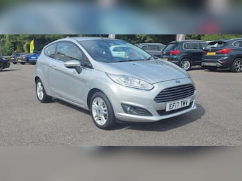 Used Ford Fiesta 2017 for sale - 79679896: Photo