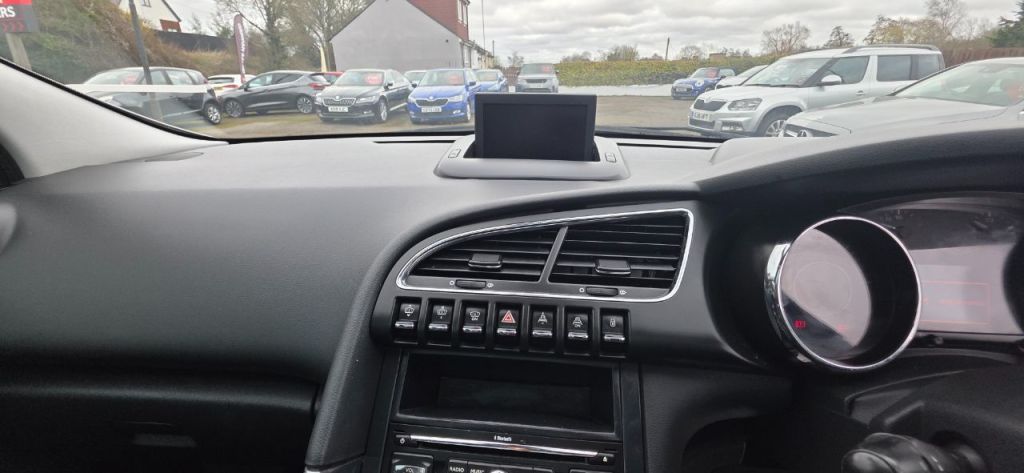 Used Peugeot 3008 2012 for sale - 77764112: Photo 18