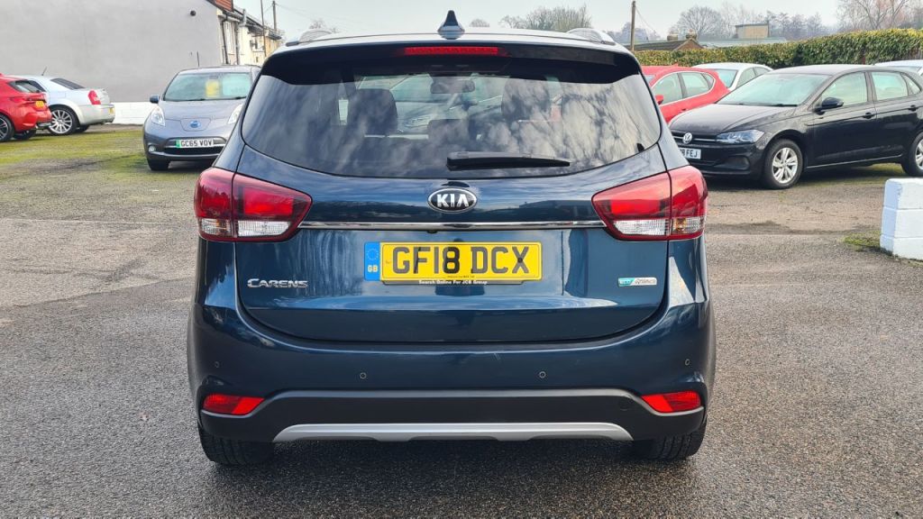 Used Kia Carens 2018 for sale - 77026465: Photo 6