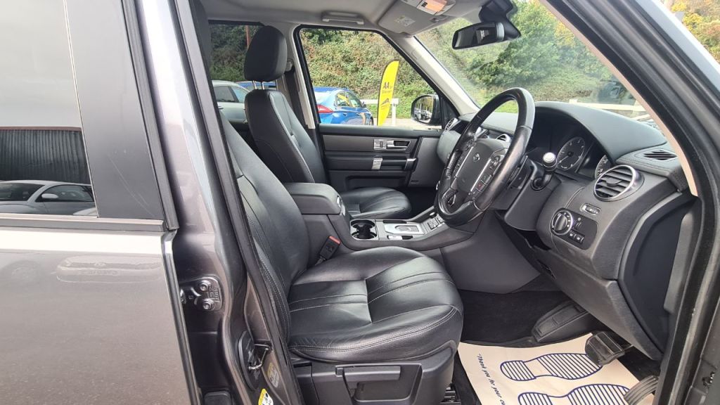 Used Land Rover Discovery 2015 for sale - 76428858: Photo 15