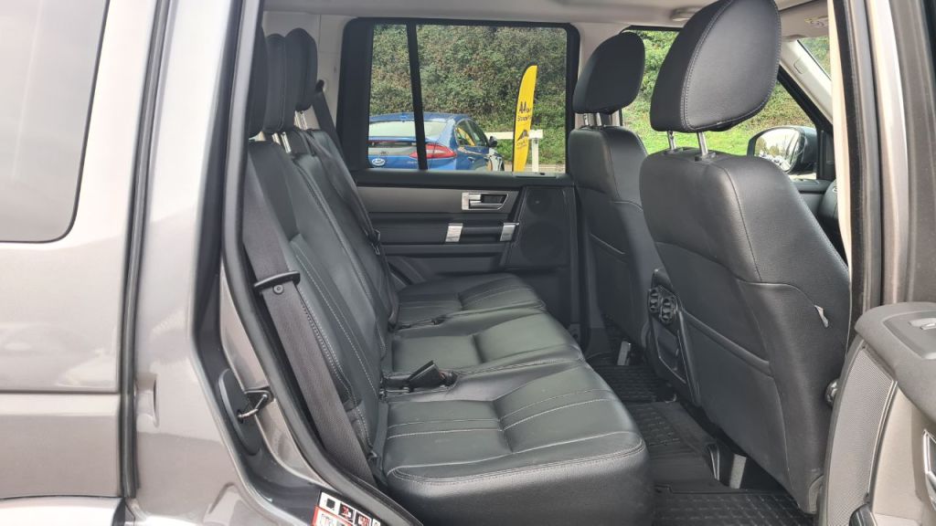 Used Land Rover Discovery 2015 for sale - 76428858: Photo 16