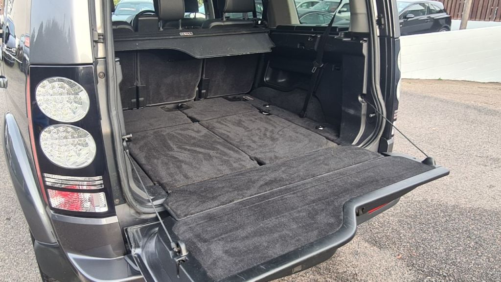 Used Land Rover Discovery 2015 for sale - 76428858: Photo 17