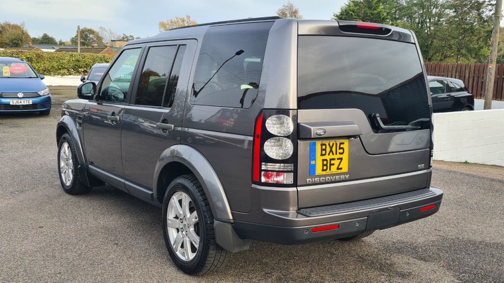 Used Land Rover Discovery 2015 for sale - 76428858: Photo 5