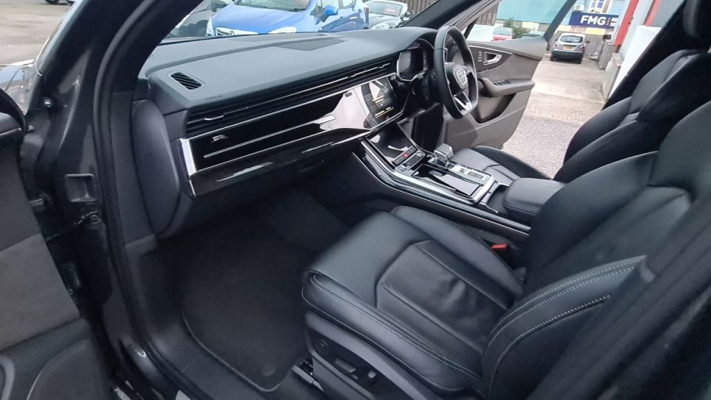Used Audi Q7 2022 for sale - 76546093: Photo 13