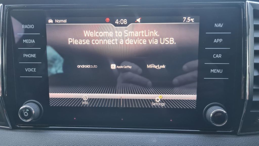 Used Skoda Karoq 2020 for sale - 76616936: Photo 30