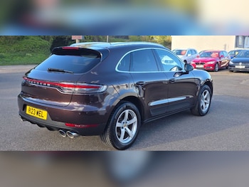 Used Porsche Macan 2020 for sale - 78287396: Photo