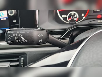 Used Volkswagen Polo 2018 for sale - 77037606: Photo