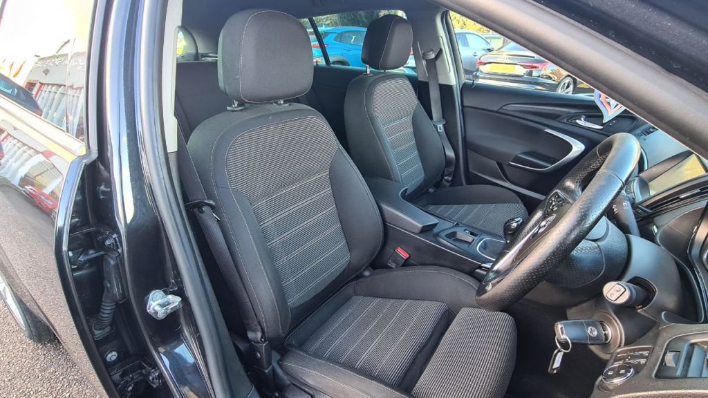 Used Vauxhall Insignia 2015 for sale - 77013938: Photo 12