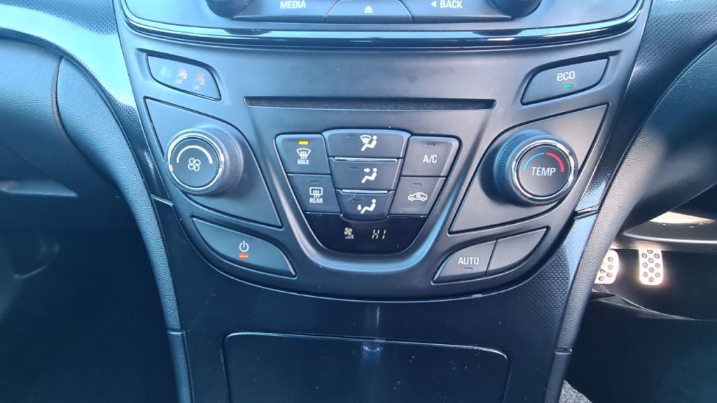 Used Vauxhall Insignia 2015 for sale - 77013938: Photo 16