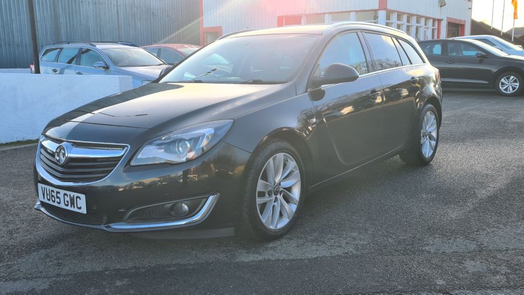 Used Vauxhall Insignia 2015 for sale - 77013938: Photo 2