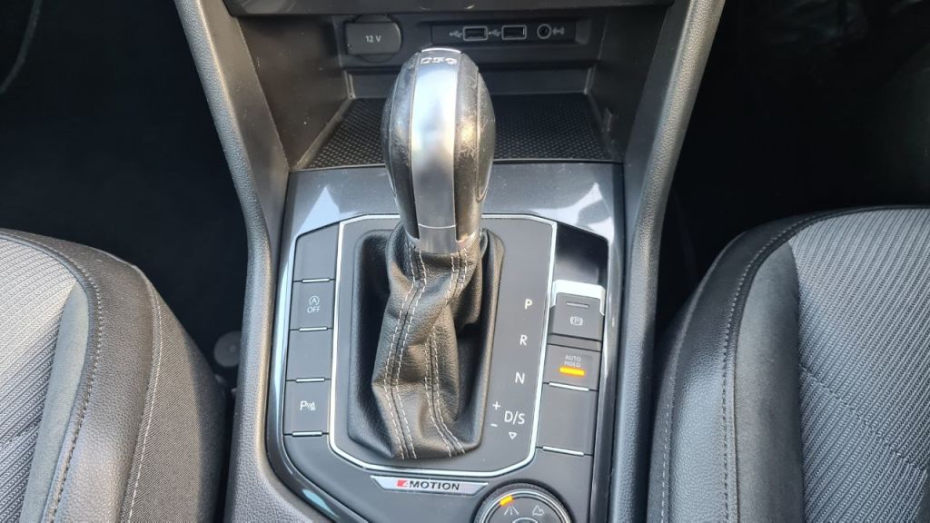 Used Volkswagen Tiguan 2018 for sale - 76438934: Photo 24