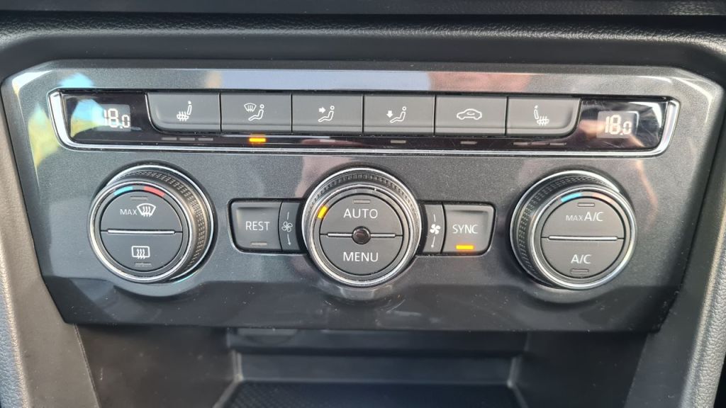 Used Volkswagen Tiguan 2018 for sale - 76438934: Photo 25