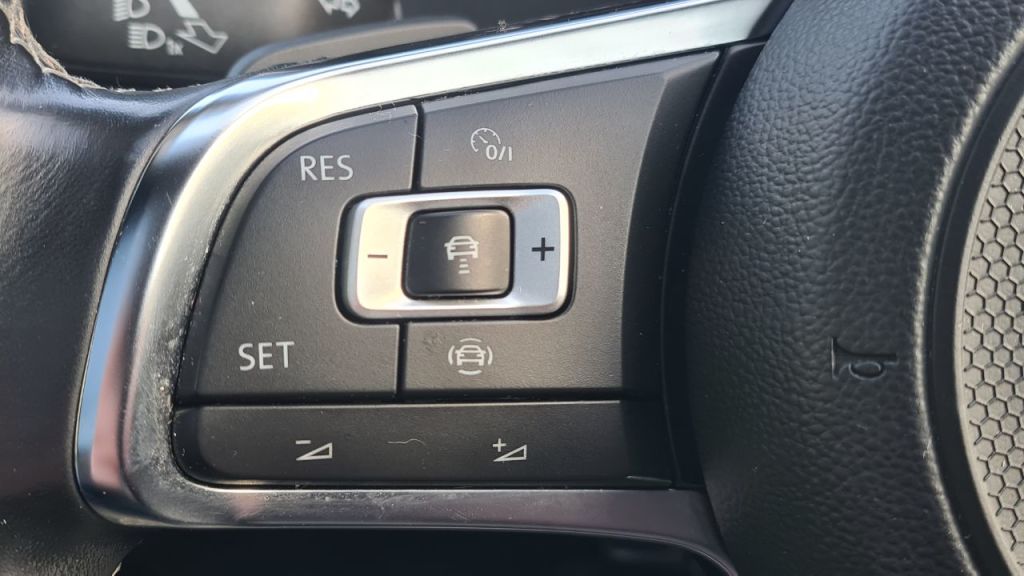 Used Volkswagen Tiguan 2018 for sale - 76438934: Photo 27