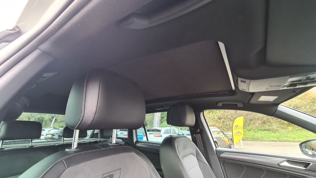 Used Volkswagen Tiguan 2017 for sale - 76664984: Photo 24