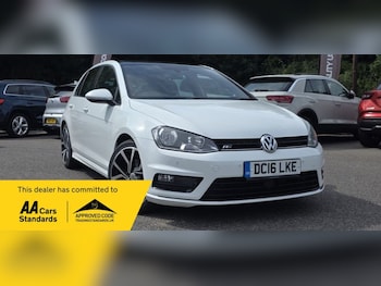 Used Volkswagen Golf 2016 for sale - 79166043: Photo