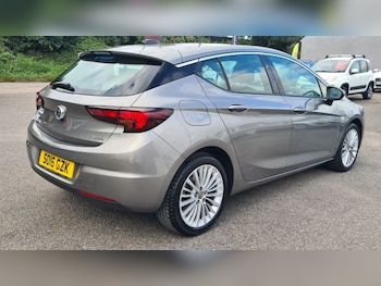 Used Vauxhall Astra 2016 for sale - 75631208: Photo