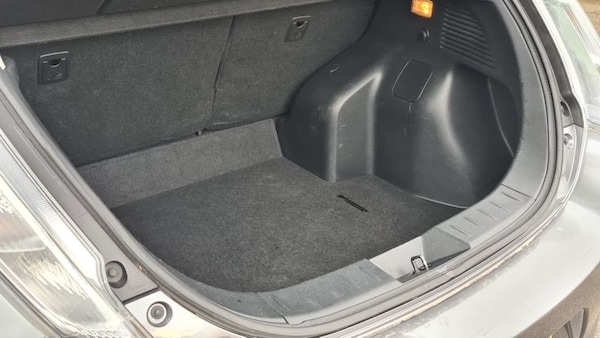Used Nissan Leaf 2015 for sale - 74299774: Photo 10