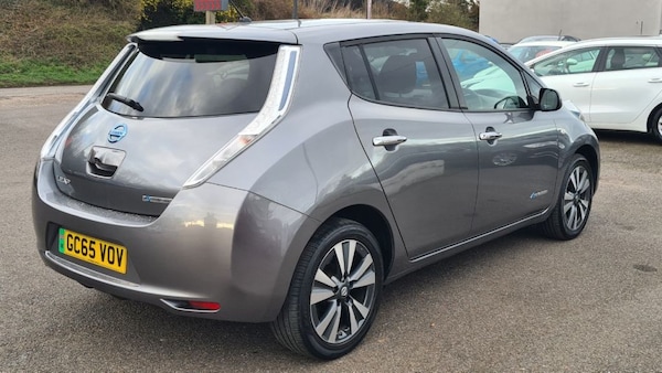 Used Nissan Leaf 2015 for sale - 74299774: Photo 4