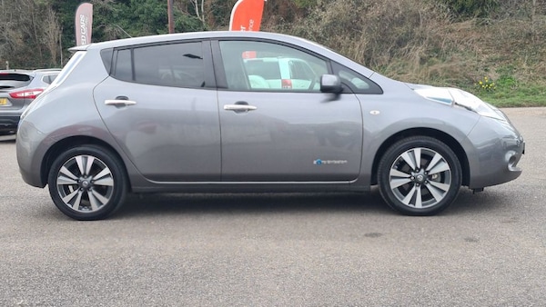 Used Nissan Leaf 2015 for sale - 74299774: Photo 6