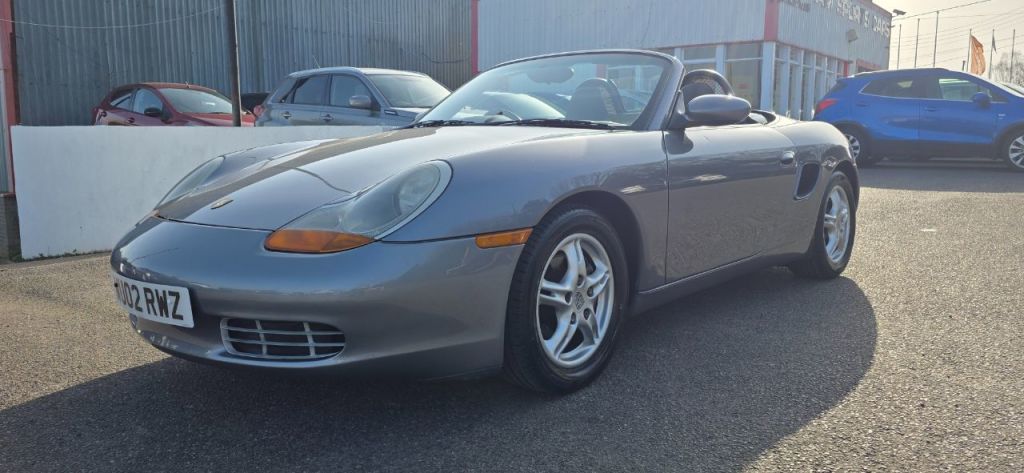 Used Porsche Boxster 2002 for sale - 77764079: Photo 2