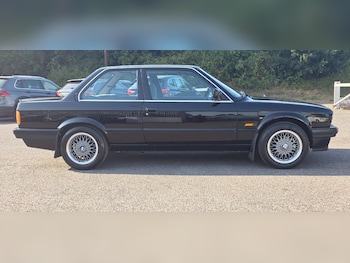 Used BMW 3 Series 1988 for sale - 79557049: Photo