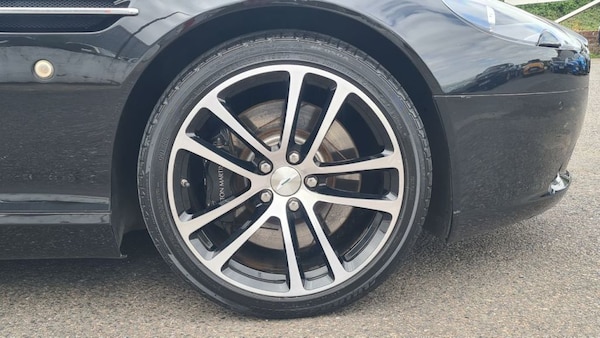 Used Aston Martin DB9 2012 for sale - 74772849: Photo 10