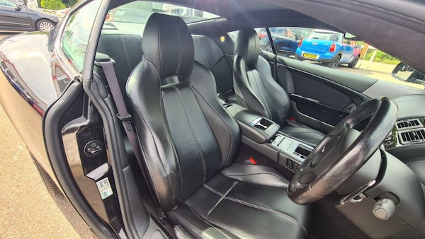 Used Aston Martin DB9 2012 for sale - 74772849: Photo 15