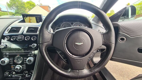 Used Aston Martin DB9 2012 for sale - 74772849: Photo 20